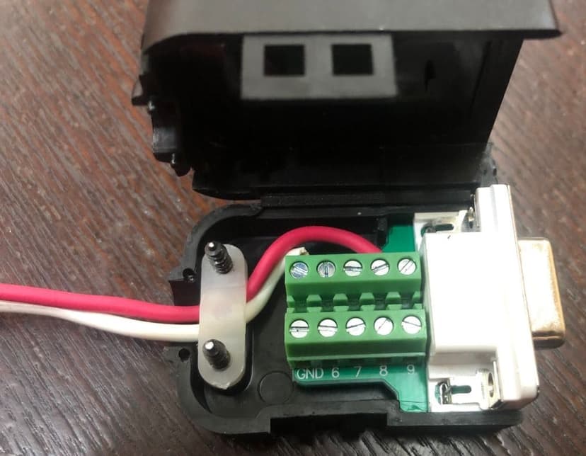Wiring the serial converter, pin 2